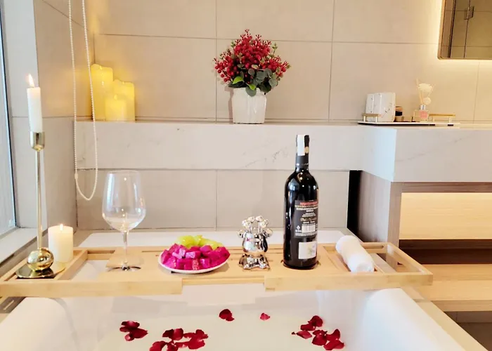 Modern Luxury Resident A La Carte *